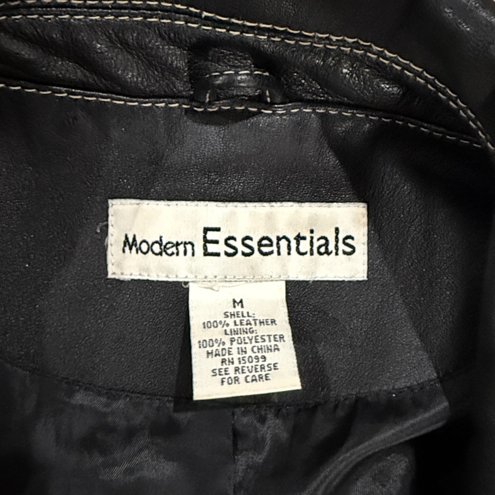 Modern Essentials Black Leather Jacket w Contrast Stitching Size M - Picture 4 of 5
